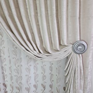 5M Checkmate Fawn with Linen voil